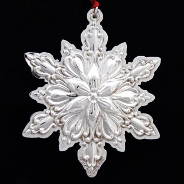 2001 Towle  Old Master Snowflake Sterling Ornament image
