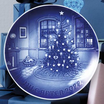 2022 Bing & Grondahl Annual Christmas Plate