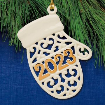 2023 Lenox A Year to Remember Mitten Porcelain Ornament