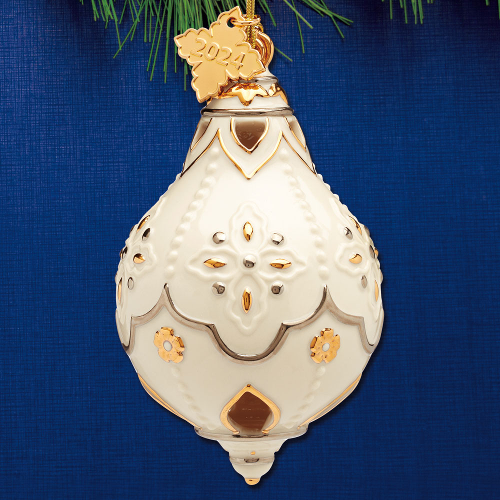 Sterling Collectables 2025 Lenox Annual 3D Porcelain Ornament