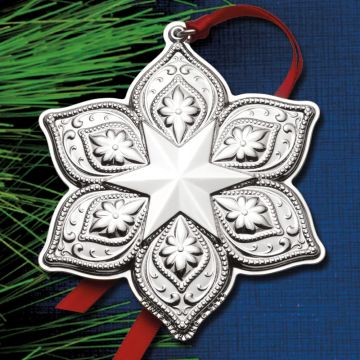 2022 Towle Star 26th Edition Sterling Ornament image