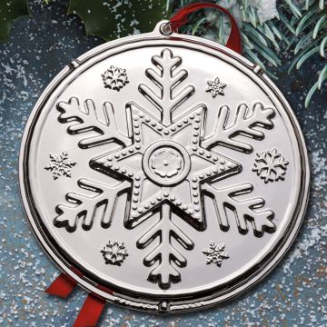 2025 Wallace Snowflake 5th Edition Silverplate Ornament image