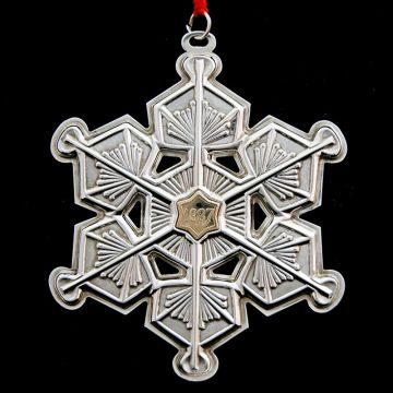 1987 Gorham Snowflake Sterling Ornament image