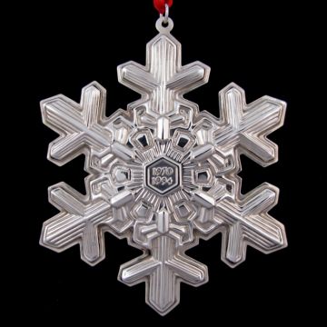 1994 Gorham Snowflake Sterling Ornament Gift Box image