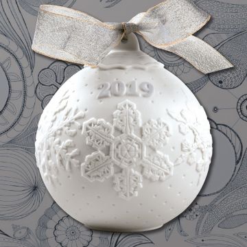 2019 Lladro Annual Ball Porcelain Ornament