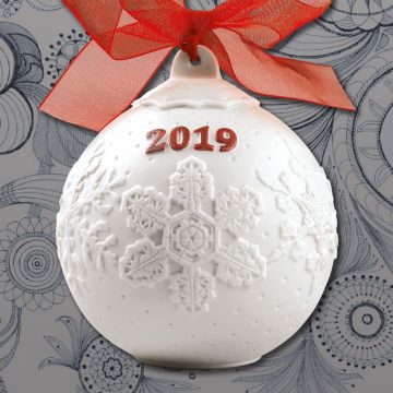 2019 Lladro Annual Re-Deco Red Ball Porcelain Ornament