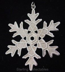 1981 MMA Snowflake Silverplate Ornament image