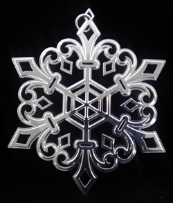 Metropolitan Museum 2000 Snowflake Silverplate Ornament image