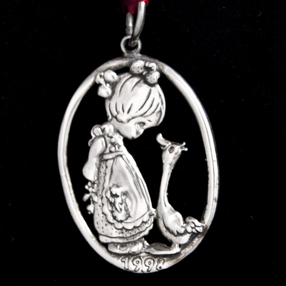 Sterling Collectables: 1998 Precious Moments Christmas Sterling Ornament, image size:1000x1000