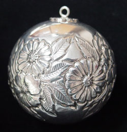 St Albans Repousee Ball Sterling Ornament image