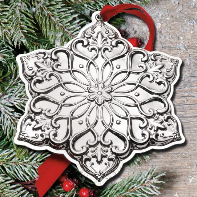 Towle ornaments discount